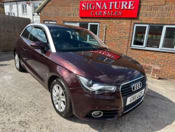 2025 (61) - 1.4 TFSI Sport S-Tronic Euro 5 (122 ps) 3-Door