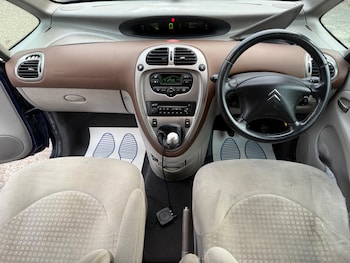 Used Citroen Xsara Picasso 2007 for sale - 76819740: Photo