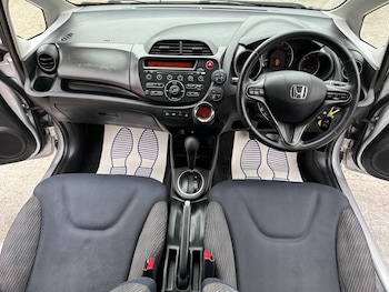 Used Honda Jazz 2015 for sale - 75650073: Photo