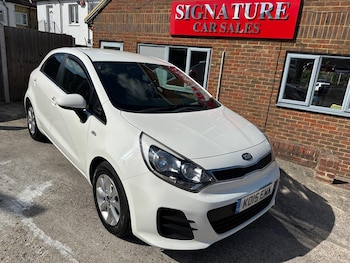 2015 (15) - 1.1 CRDi SR7 5dr