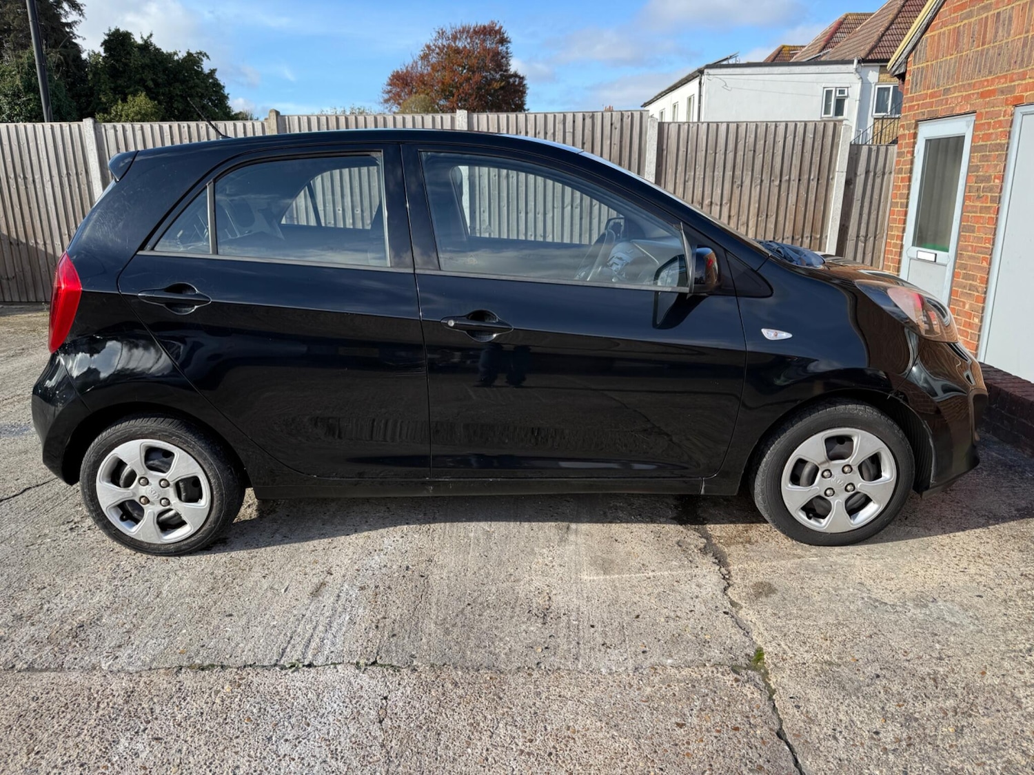 Used Kia Picanto 2011 for sale - 76520253: Photo 11