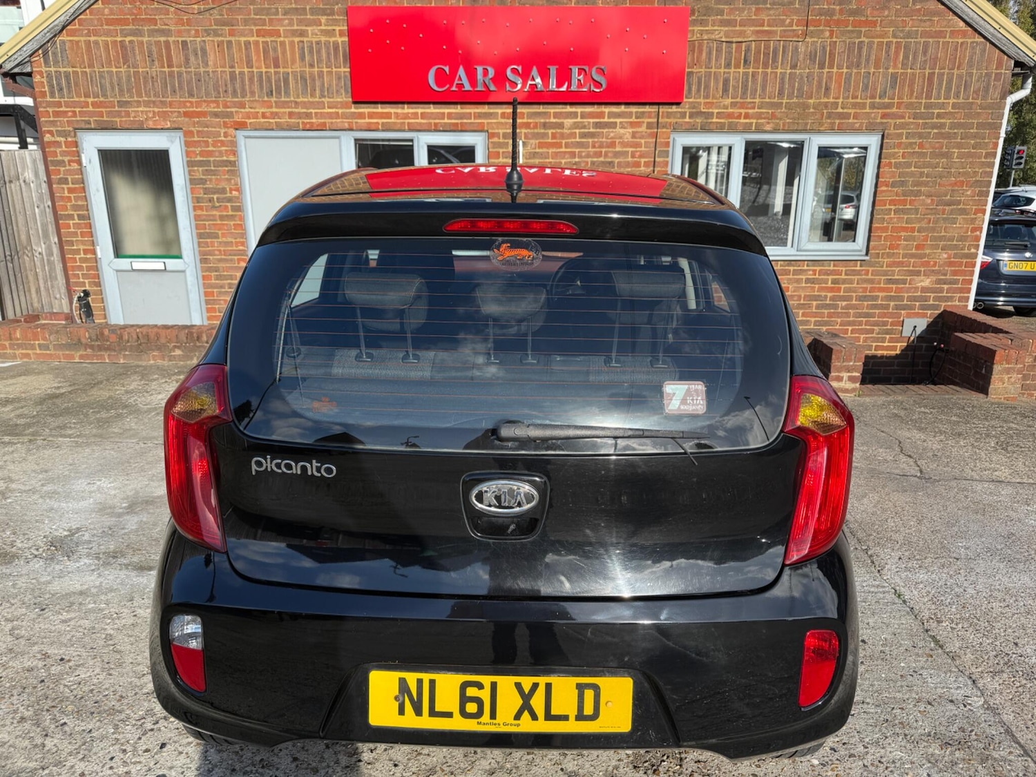 Used Kia Picanto 2011 for sale - 76520253: Photo 9