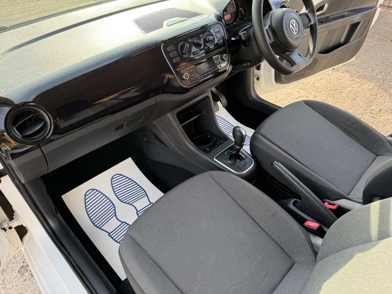 Used Volkswagen up! 2025 for sale - 76198110: Photo 13