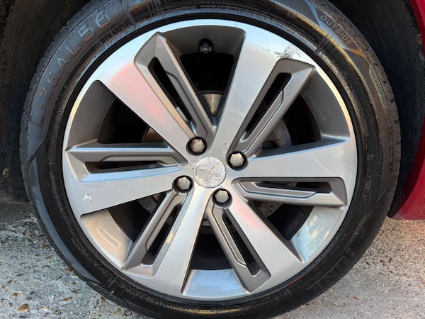 Used Peugeot 3008 2015 for sale - 76134129: Photo 30