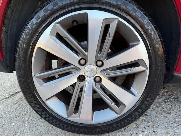 Used Peugeot 3008 2015 for sale - 76134129: Photo 31