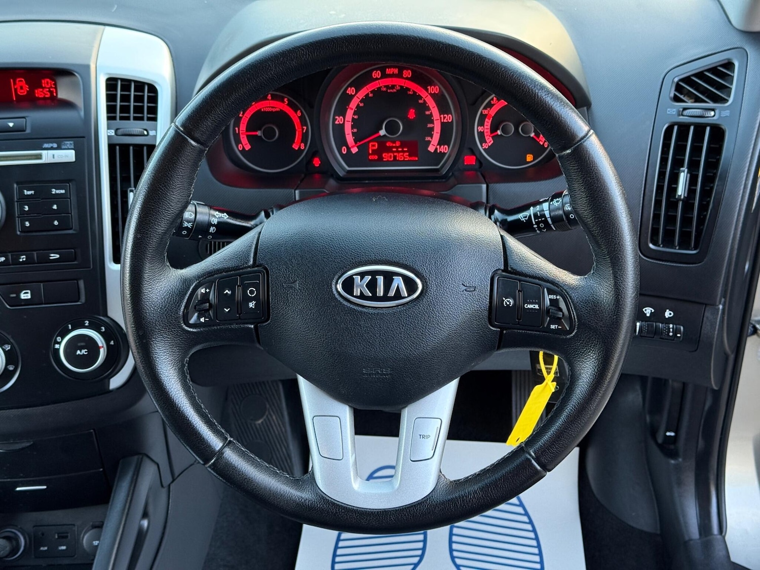 Used Kia Ceed 2011 for sale - 76376832: Photo 11