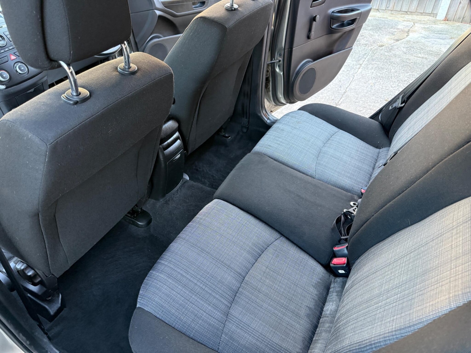 Used Kia Ceed 2011 for sale - 76376832: Photo 20