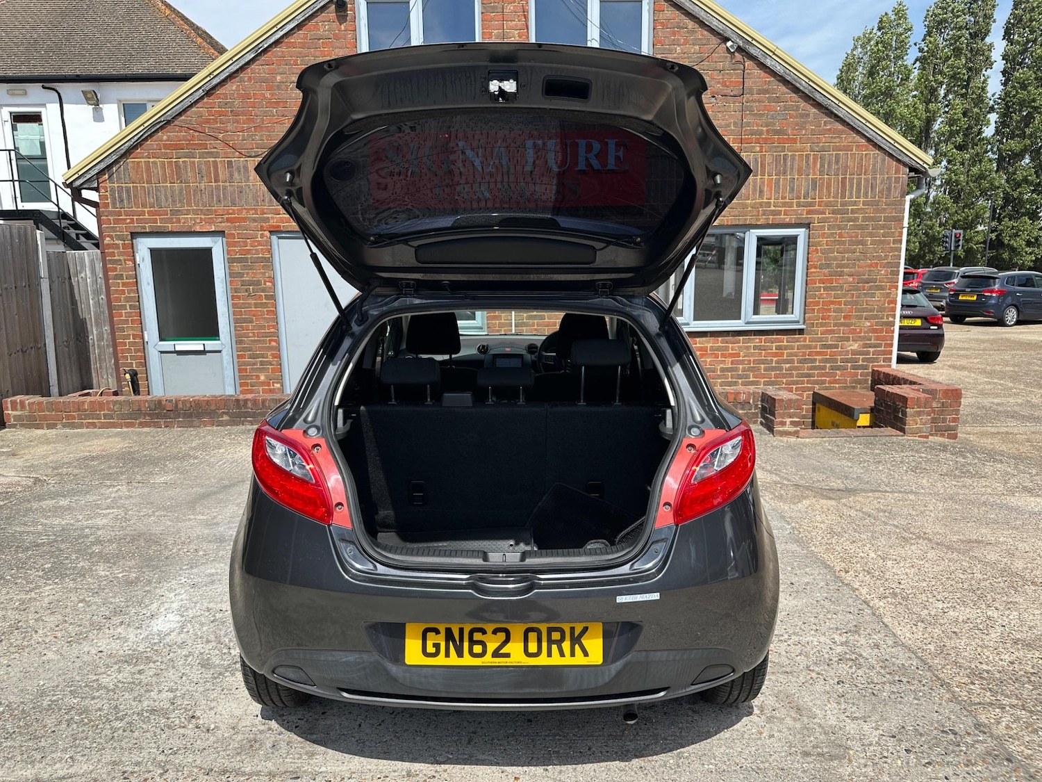 Vehicle 21