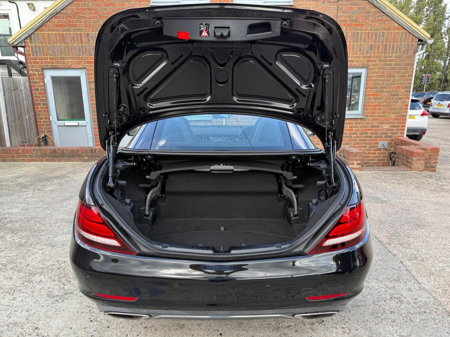 Vehicle 28