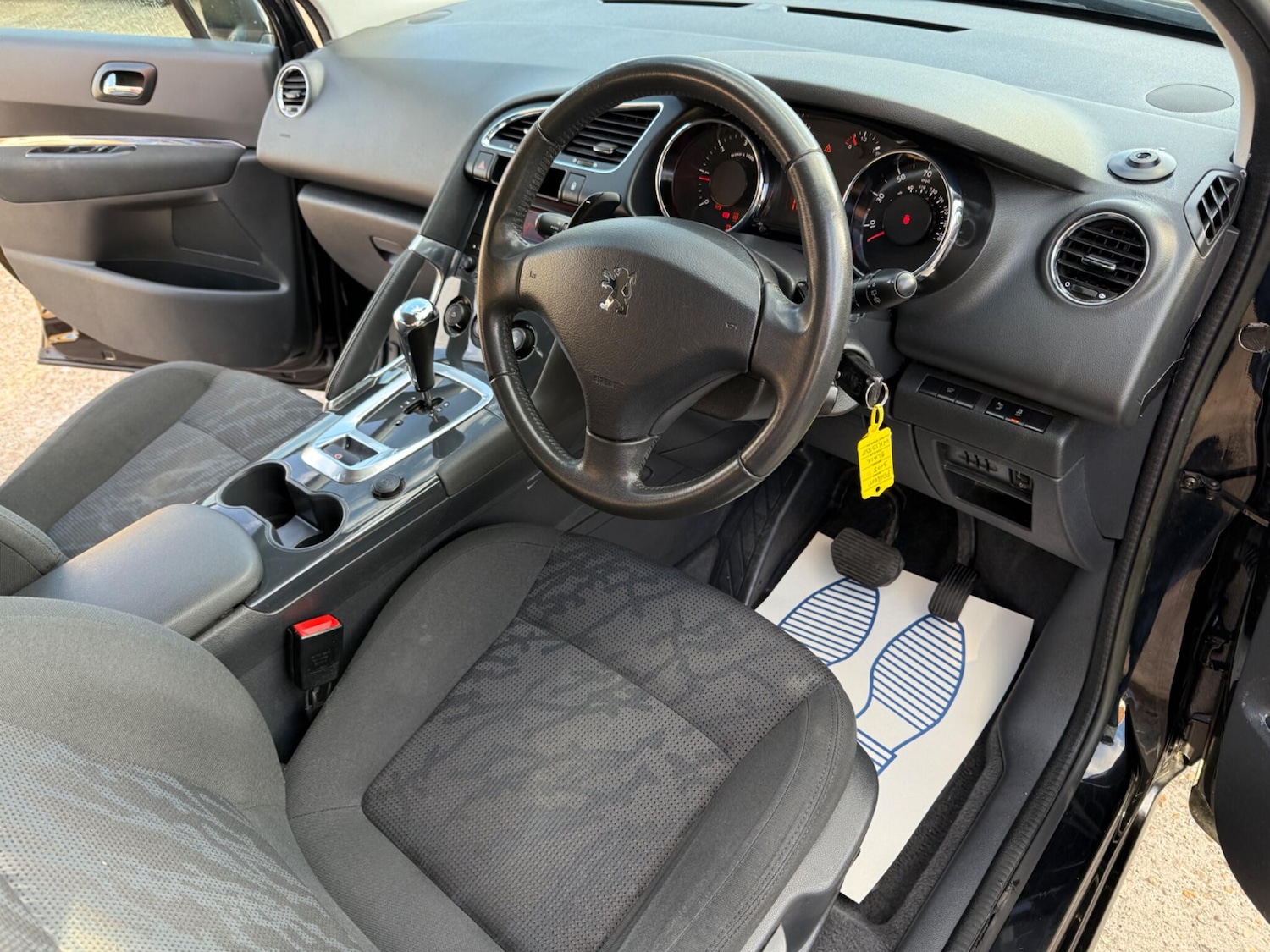 Used Peugeot 3008 2013 for sale - 76386852: Photo 5