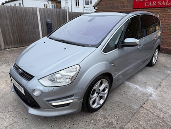Used Ford S-Max 2014 for sale - 76236918: Photo 3