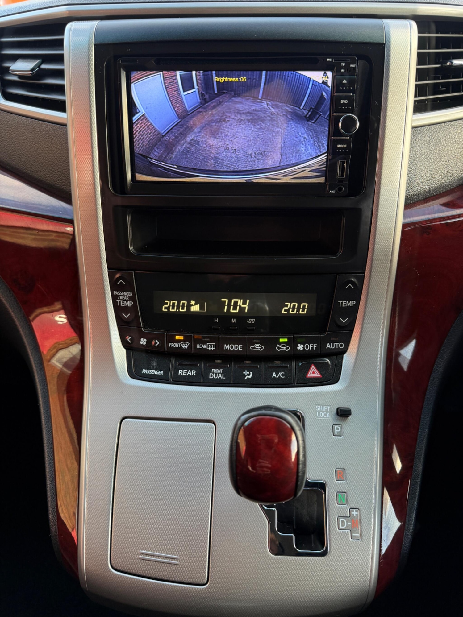 Used Toyota Alphard 2025 for sale - 76750900: Photo 14