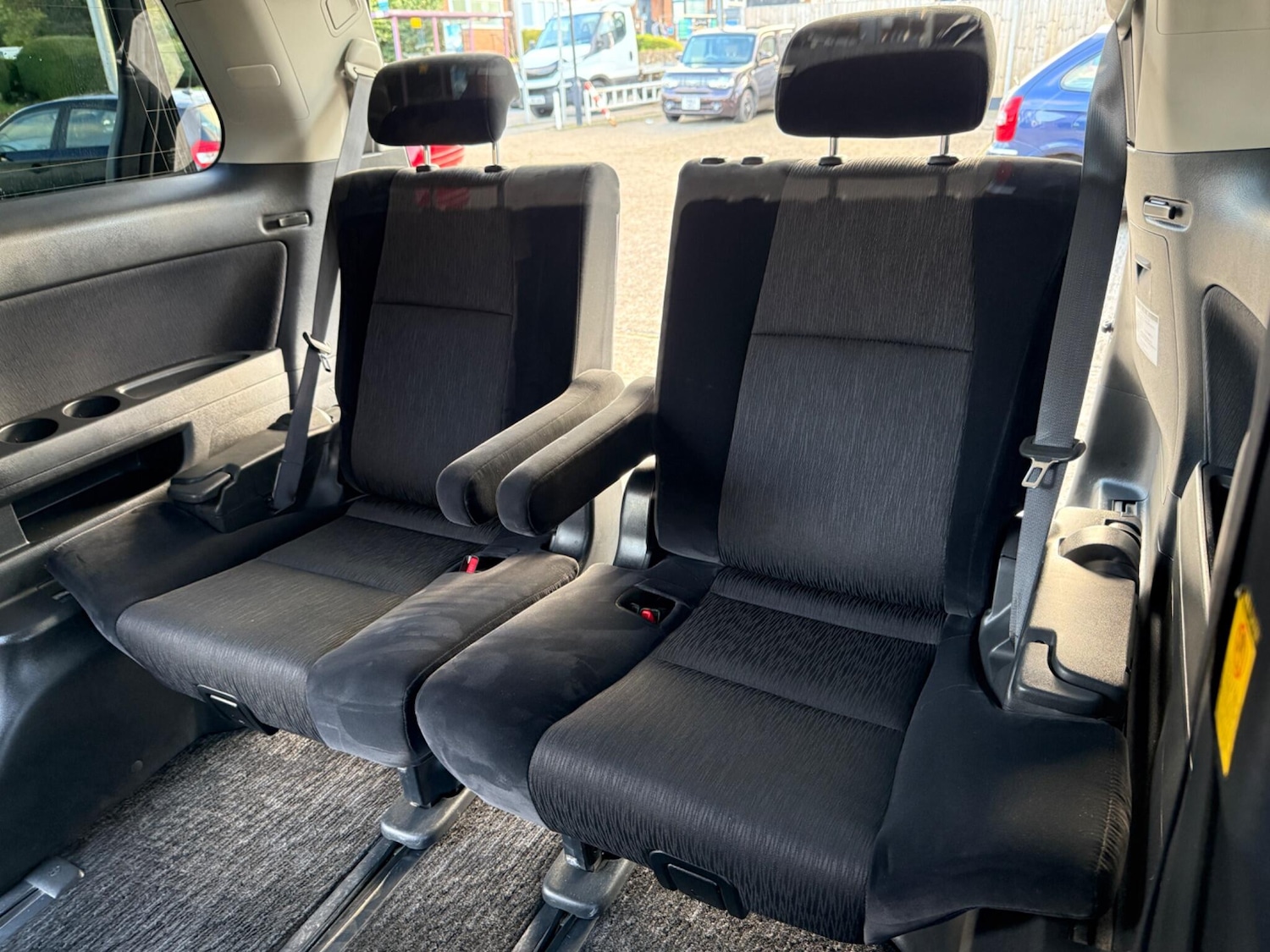 Used Toyota Alphard 2025 for sale - 76750900: Photo 23