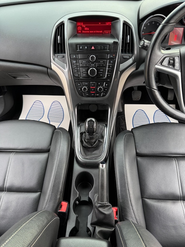 Used Vauxhall Astra 2013 for sale - 76149156: Photo 14