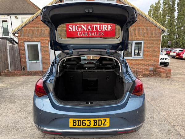 Used Vauxhall Astra 2013 for sale - 76149156: Photo 21
