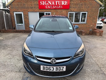 Used Vauxhall Astra 2013 for sale - 76149156: Photo 2