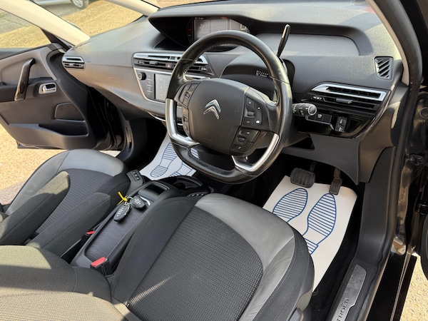 Used Citroen C4 Grand Picasso 2015 for sale - 76112738: Photo 5