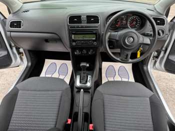 Used Volkswagen Polo 2010 for sale - 74700338: Photo