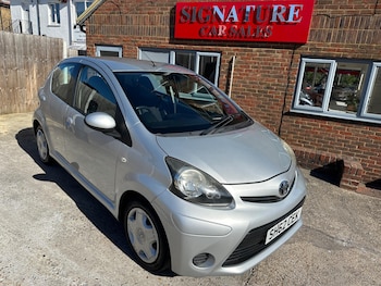 Used Toyota AYGO 2012 for sale - 75736820: Photo