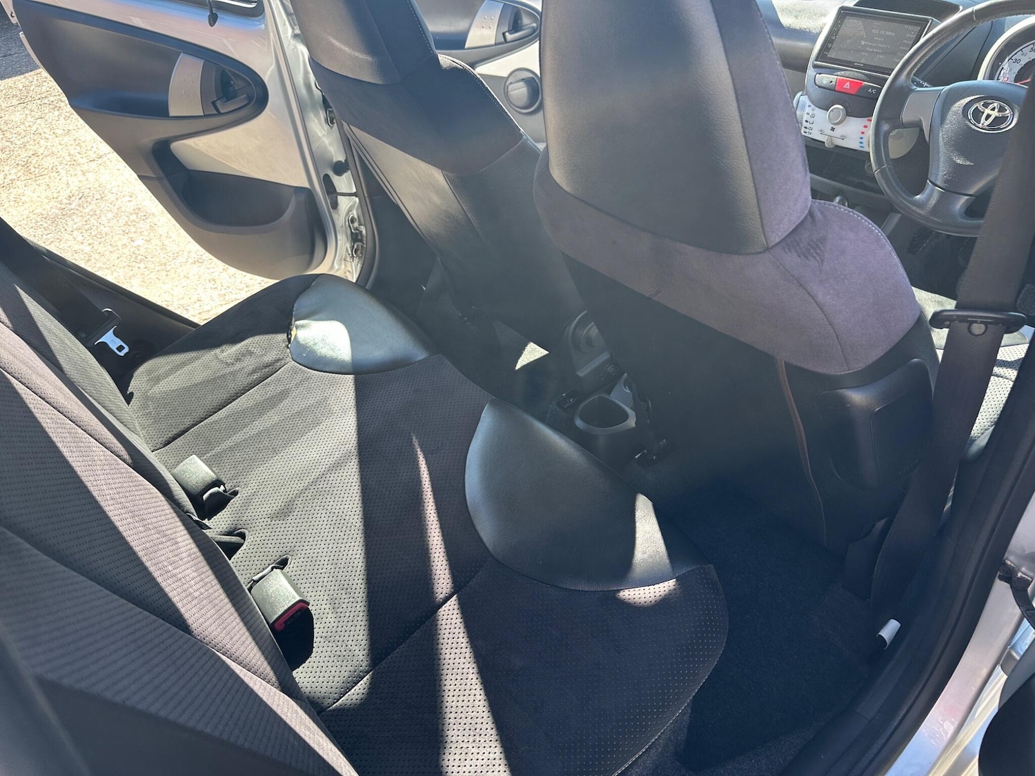 Vehicle 21