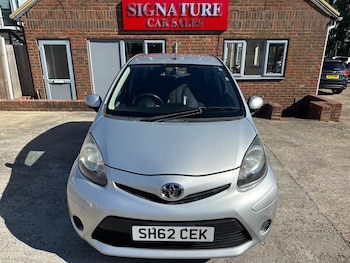 Used Toyota AYGO 2012 for sale - 75736820: Photo