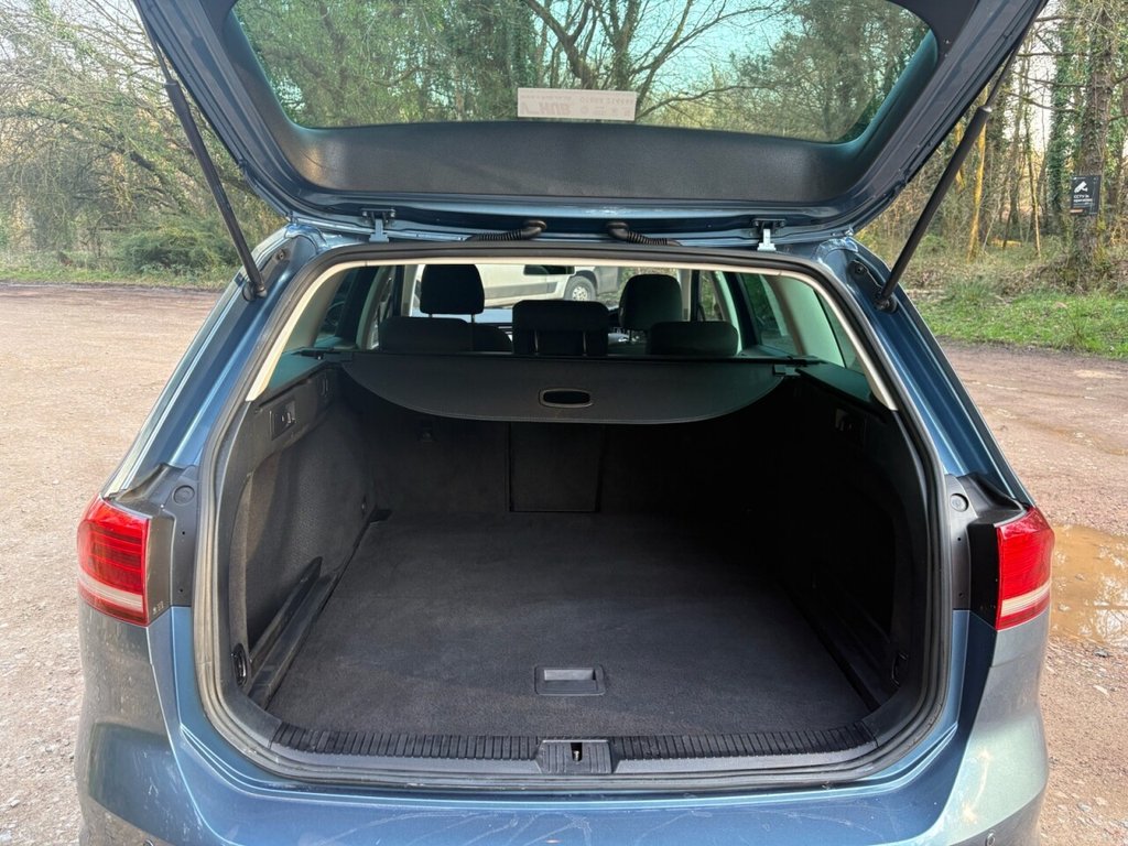 Used Volkswagen Passat 2017 for sale - 77952950: Photo 5