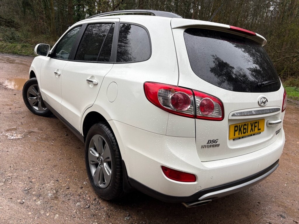 Used Hyundai Santa Fe 2012 for sale - 77850118: Photo 12