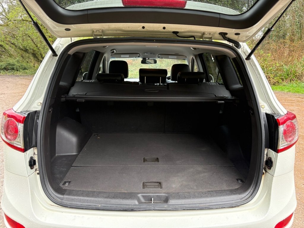 Used Hyundai Santa Fe 2012 for sale - 77850118: Photo 18