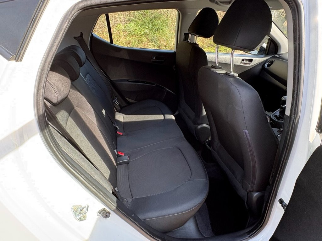 Used Hyundai i10 2017 for sale - 77557968: Photo 16