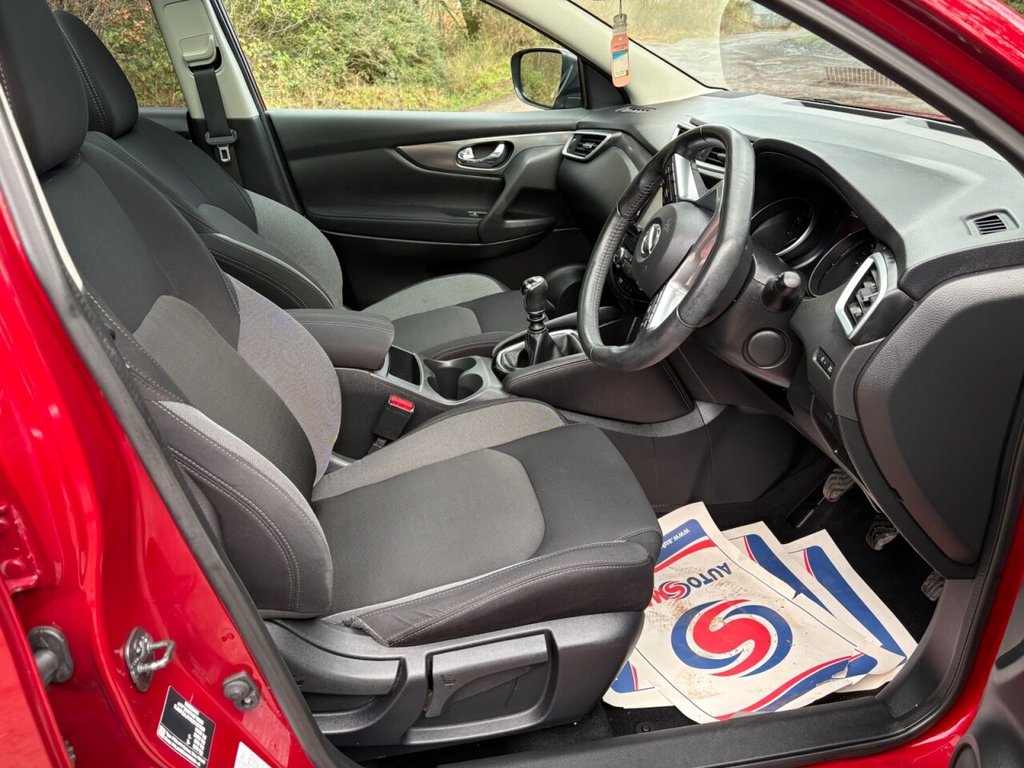 Used Nissan Qashqai 2017 for sale - 77356283: Photo 2