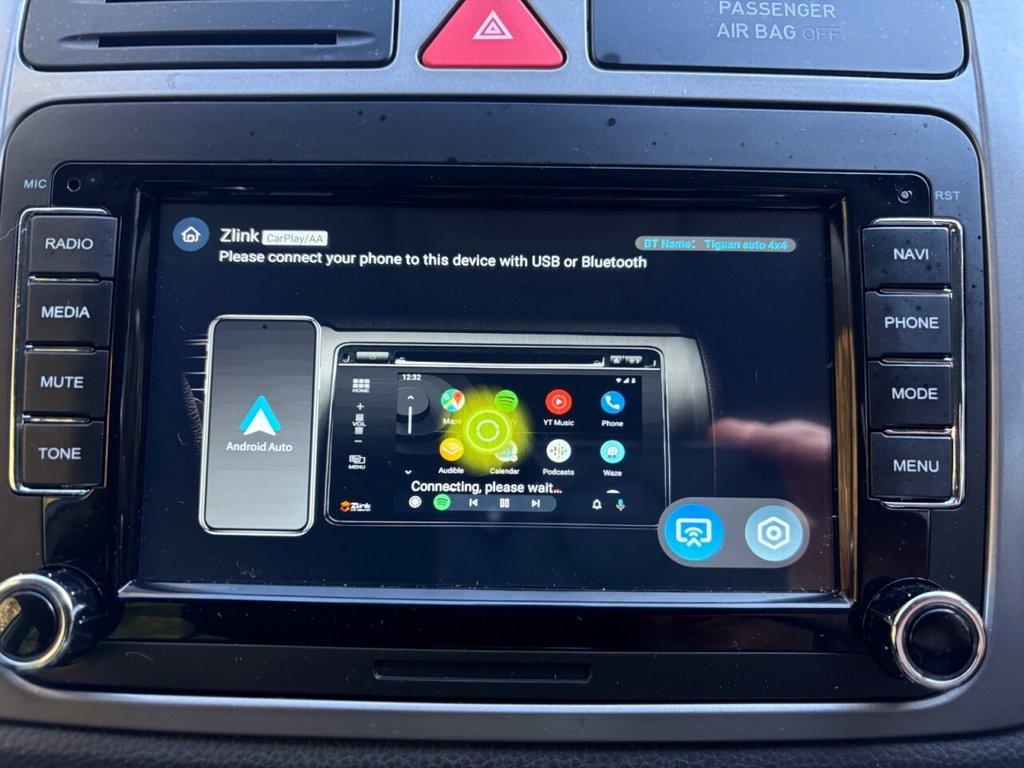 Used Volkswagen Tiguan 2010 for sale - 76698826: Photo 18