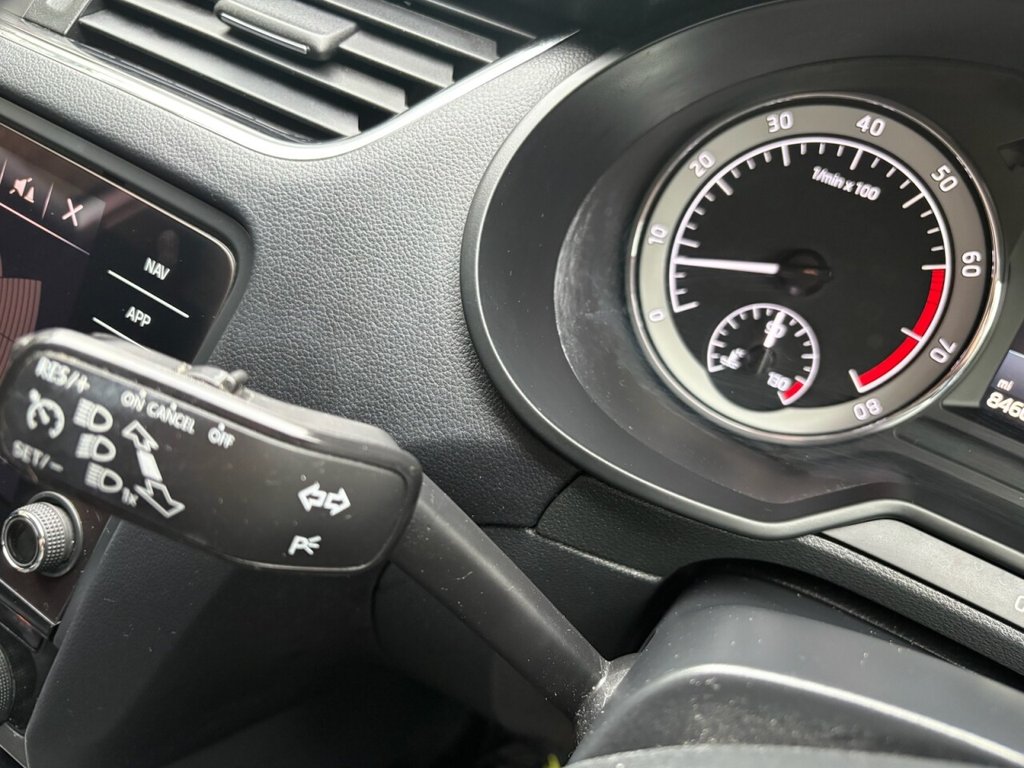 Used Skoda Octavia 2017 for sale - 77734604: Photo 12