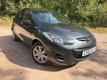 Used Mazda Mazda2 2014 for sale - 79530520: Photo