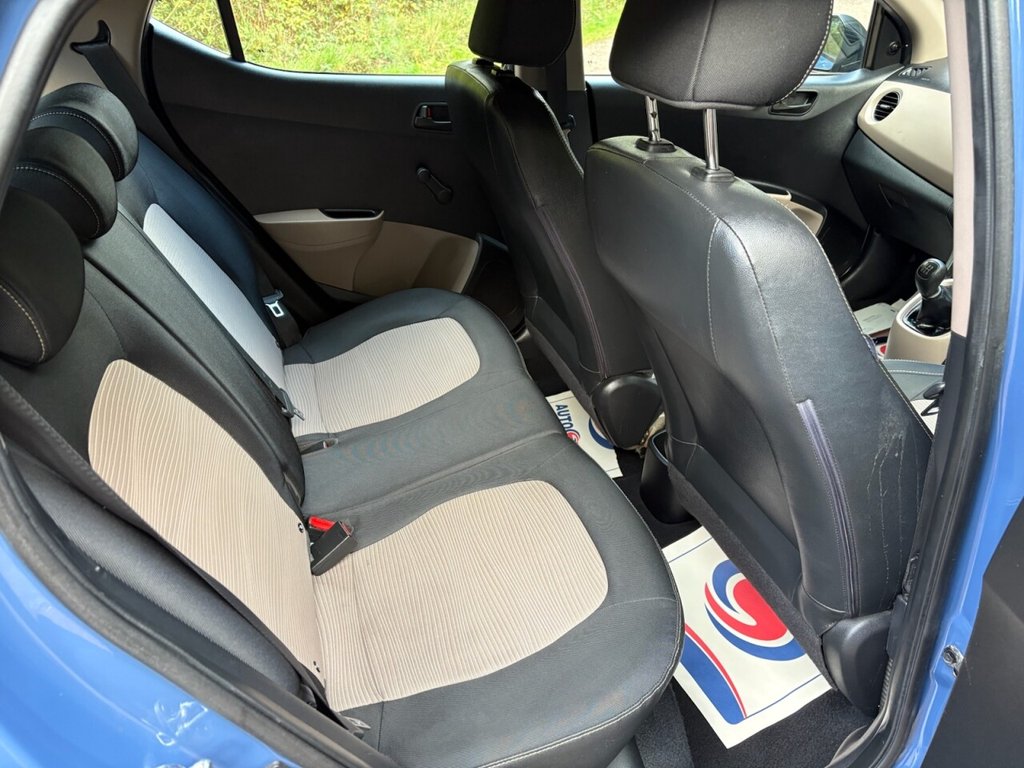 Used Hyundai i10 2015 for sale - 76386411: Photo 12