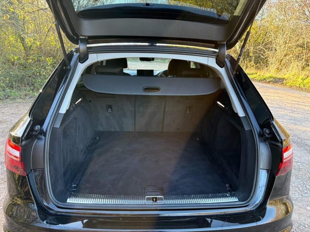 Used Audi A4 2022 for sale - 76642717: Photo 13