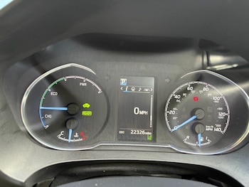 Used Toyota Yaris 2017 for sale - 78212640: Photo