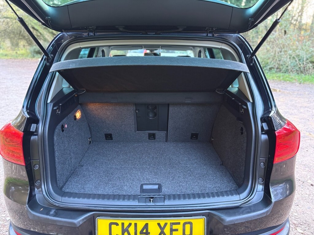 Used Volkswagen Tiguan 2014 for sale - 76698908: Photo 10