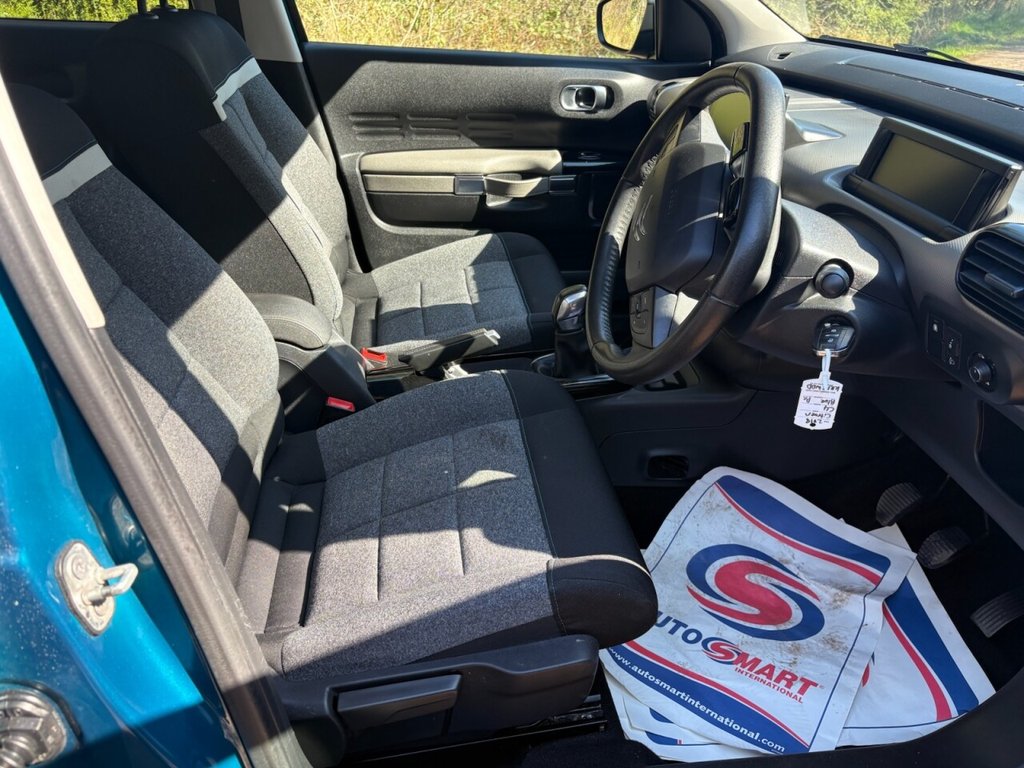 Used Citroen C4 Cactus 2018 for sale - 77936964: Photo 2