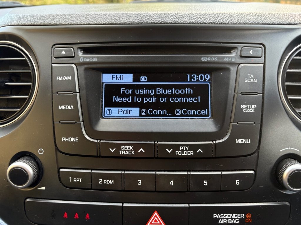 Used Hyundai i10 2014 for sale - 77734733: Photo 8