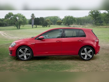 Used Volkswagen Golf 2014 for sale - 79579162: Photo