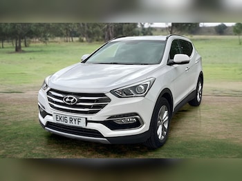 Used Hyundai Santa Fe 2016 for sale - 79413688: Photo