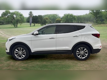 Used Hyundai Santa Fe 2016 for sale - 79413688: Photo