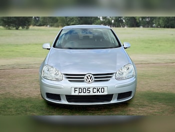 Used Volkswagen Golf 2005 for sale - 79413747: Photo