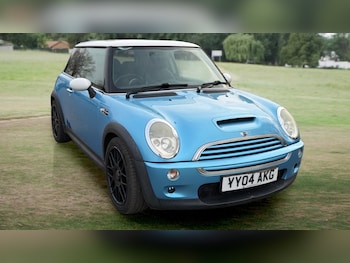 MINI Hatch feature image