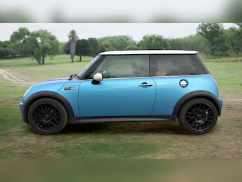 Used MINI Hatch 2004 for sale - 79612878: Photo