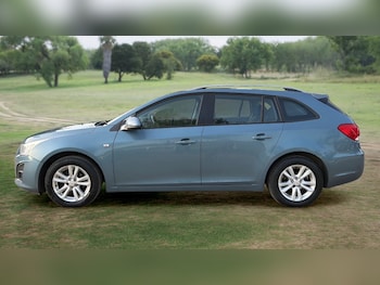 Used Chevrolet Cruze 2013 for sale - 79413751: Photo