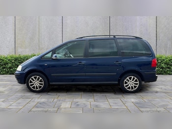 Used Volkswagen Sharan 2007 for sale - 79353424: Photo