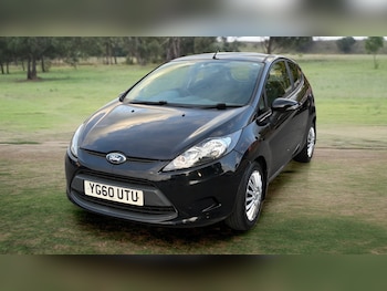 Used Ford Fiesta 2010 for sale - 79552603: Photo