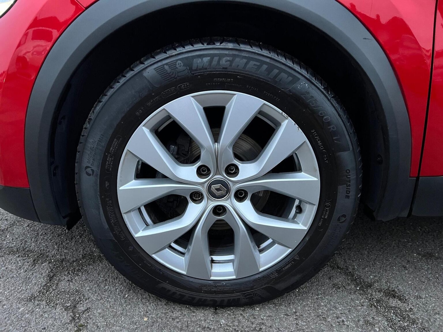 Used Renault Captur 2021 for sale - 76951031: Photo 25