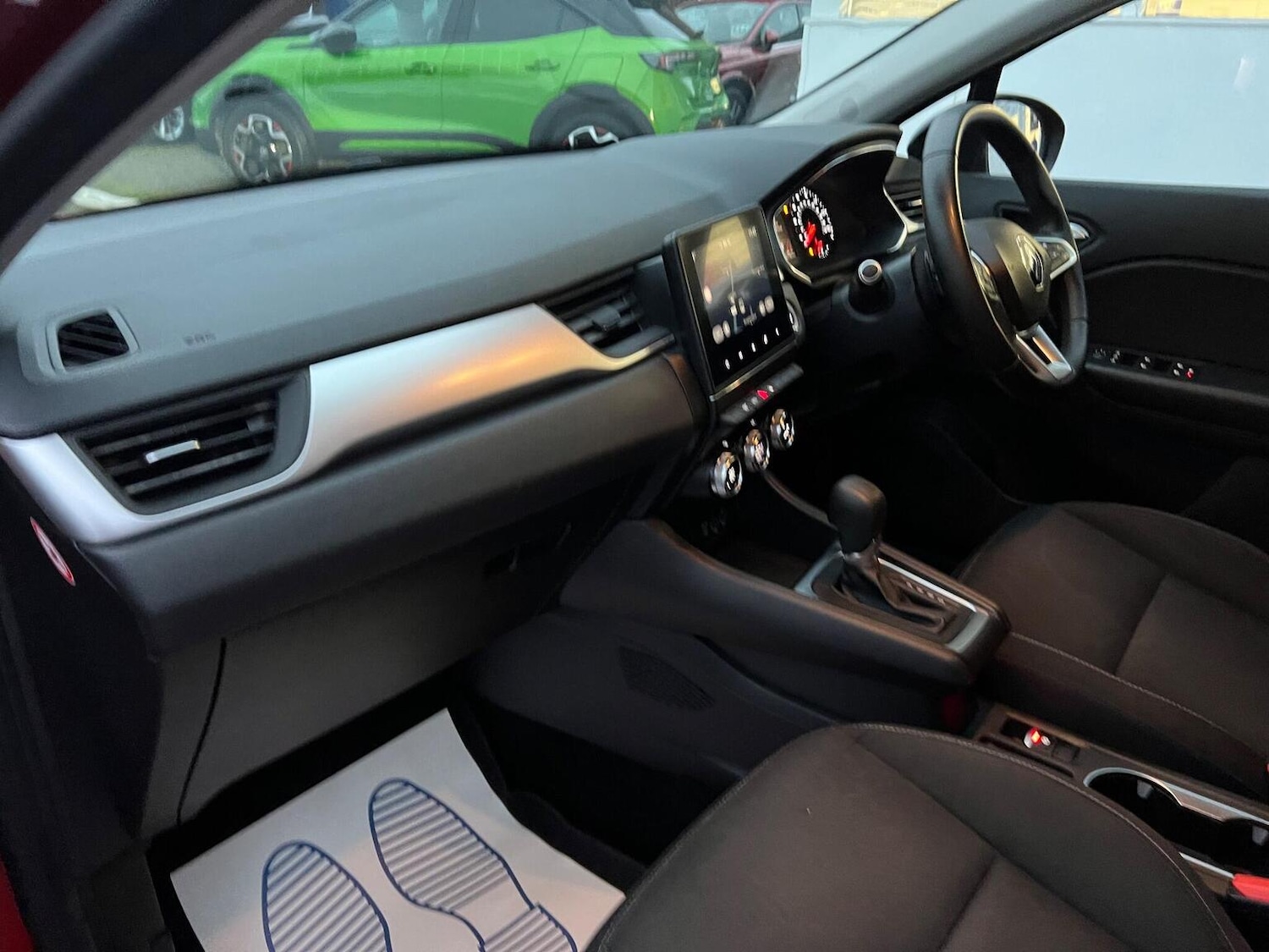 Used Renault Captur 2021 for sale - 76951031: Photo 26